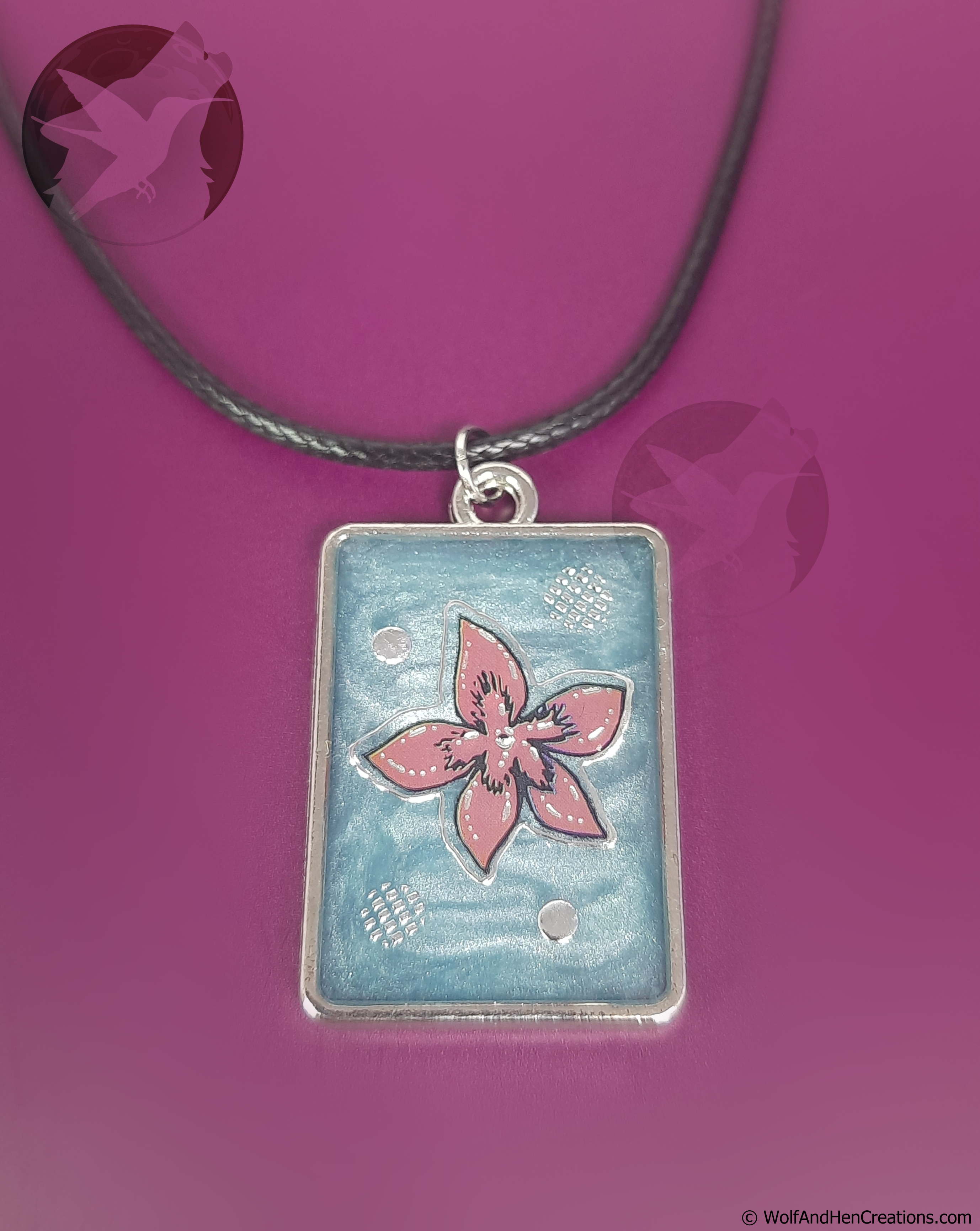 Retro Flowers Pendants