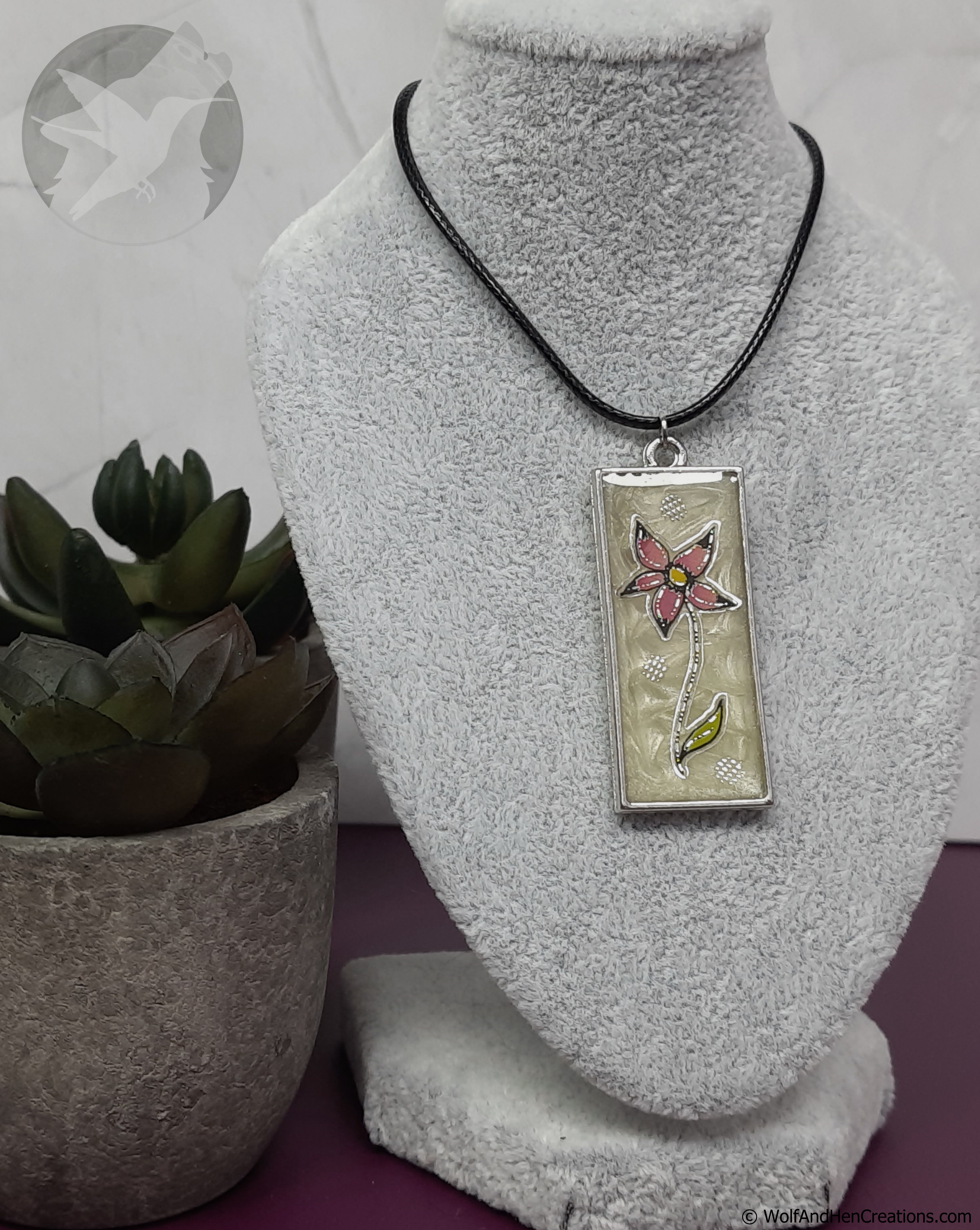 Retro Flowers Pendants