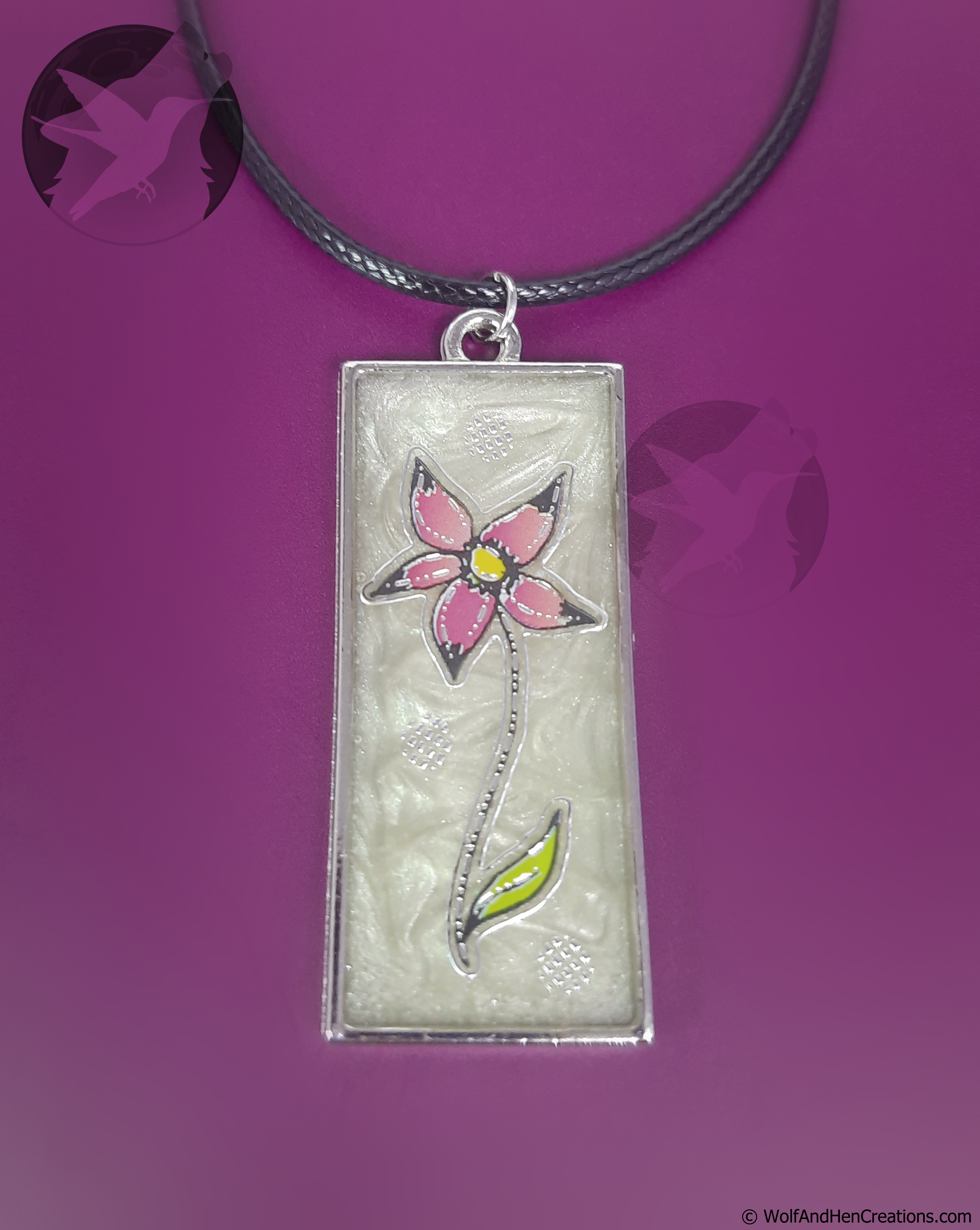 Retro Flowers Pendants